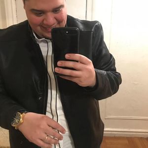 Meet your Posher, Raúl b.